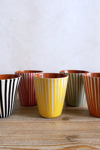 Vaso de cerámica mediano Rayas Finas, colores diferentes